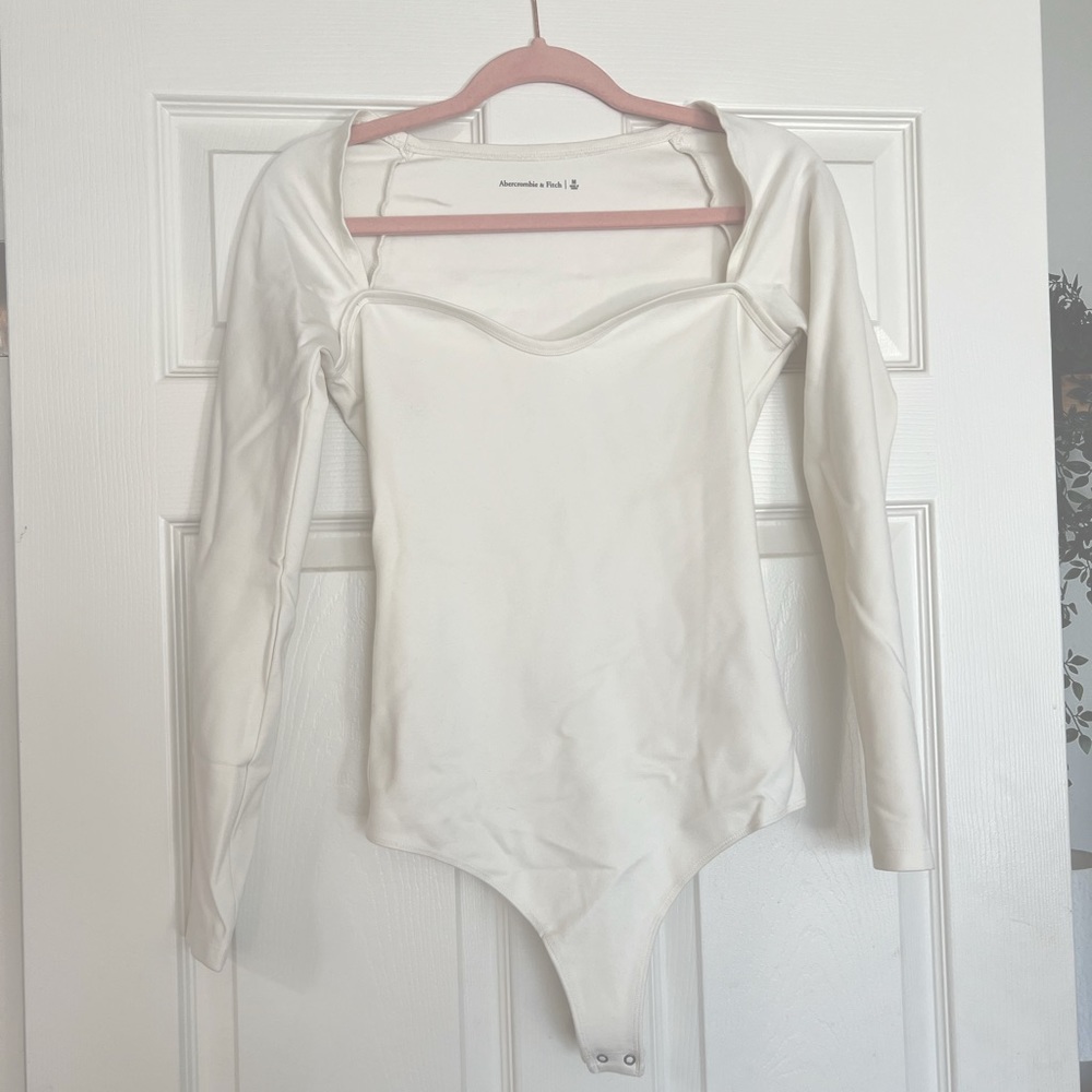 Abercrombie & Fitch Bodysuit Sweetheart top size M
